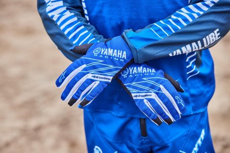 كفوف yamaha